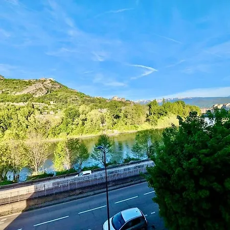 شقة Centre, Calme & Equipe Avec Parking Prive